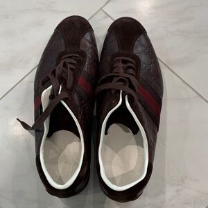 Gucci Men's Dark Brown and Red Sneakers